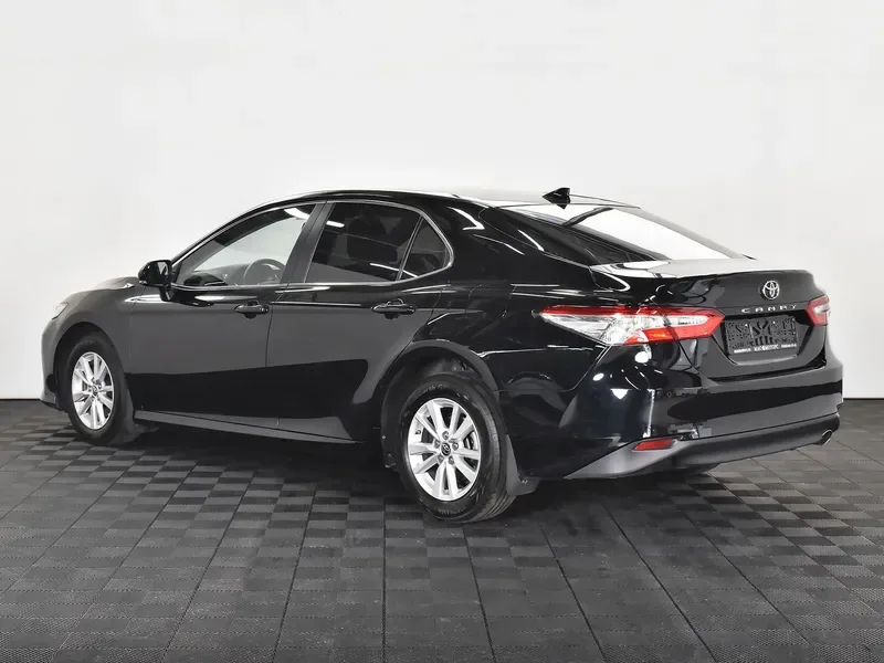 Toyota Camry, 2019, фото 2