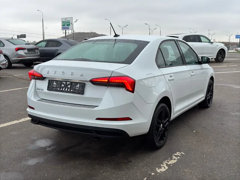 Skoda Rapid, 2021, фото 4