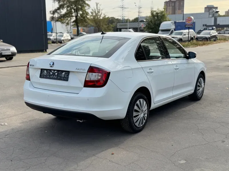 Skoda Rapid, 2019, фото 3