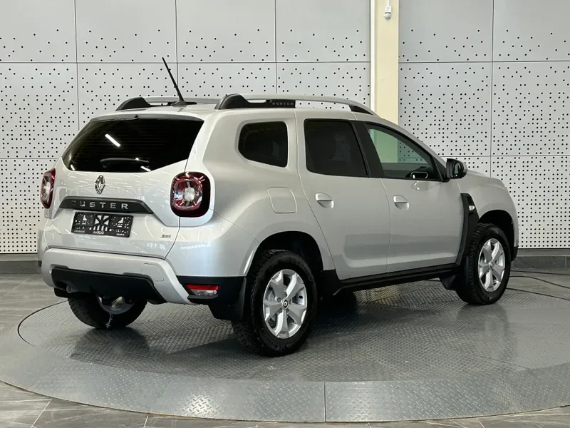 Renault Duster, 2022, фото 4
