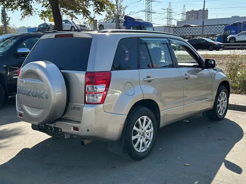 Suzuki Grand Vitara, 2010, фото 3